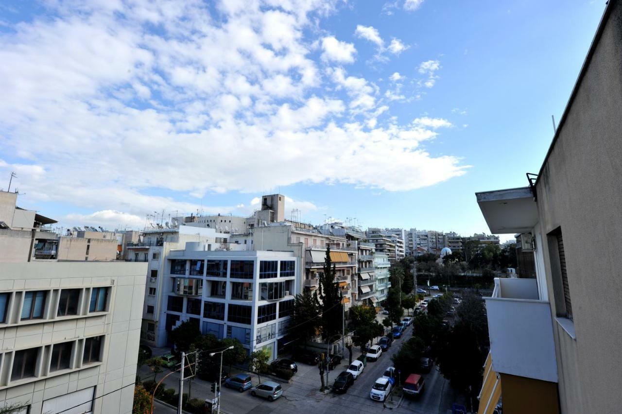 Near Stavros Niarchos Park & Acropolis
